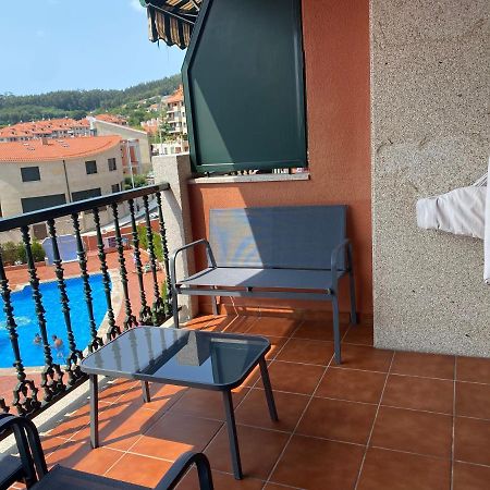Apartamento Con Vistas Al Mar, Piscina Y Parking Apartment Sanxenxo Ngoại thất bức ảnh