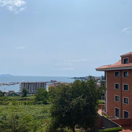 Apartamento Con Vistas Al Mar, Piscina Y Parking Apartment Sanxenxo Ngoại thất bức ảnh