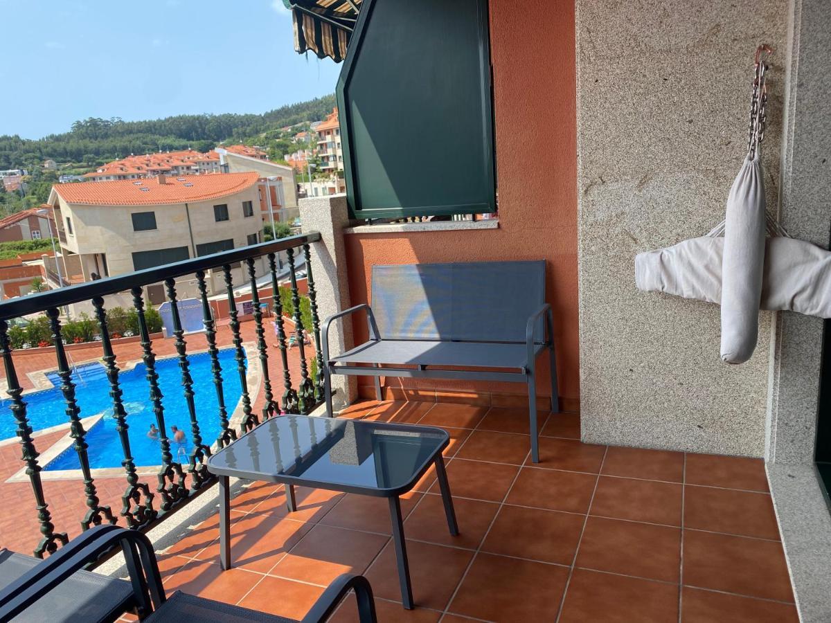 Apartamento Con Vistas Al Mar, Piscina Y Parking Apartment Sanxenxo Ngoại thất bức ảnh